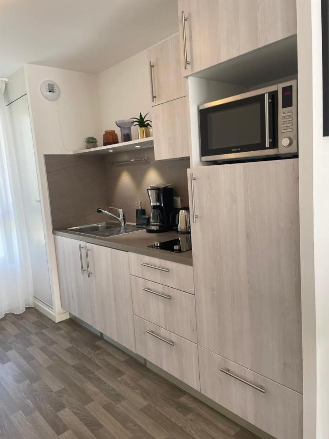 Domitys Les Tourmalines Apart otel Carpentras Dış mekan fotoğraf