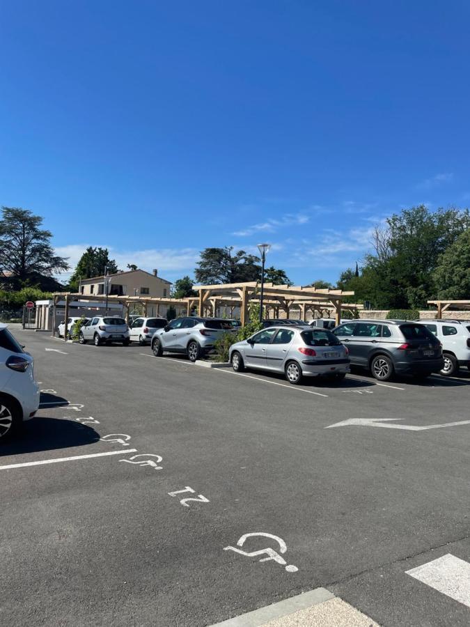 Domitys Les Tourmalines Apart otel Carpentras Dış mekan fotoğraf