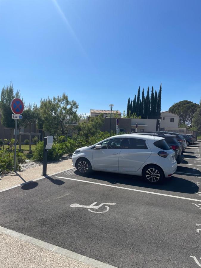 Domitys Les Tourmalines Apart otel Carpentras Dış mekan fotoğraf